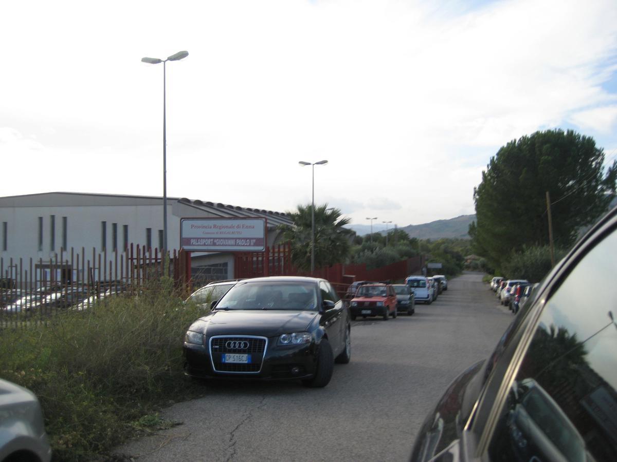 Oasi Del Lago Regalbuto Εξωτερικό φωτογραφία